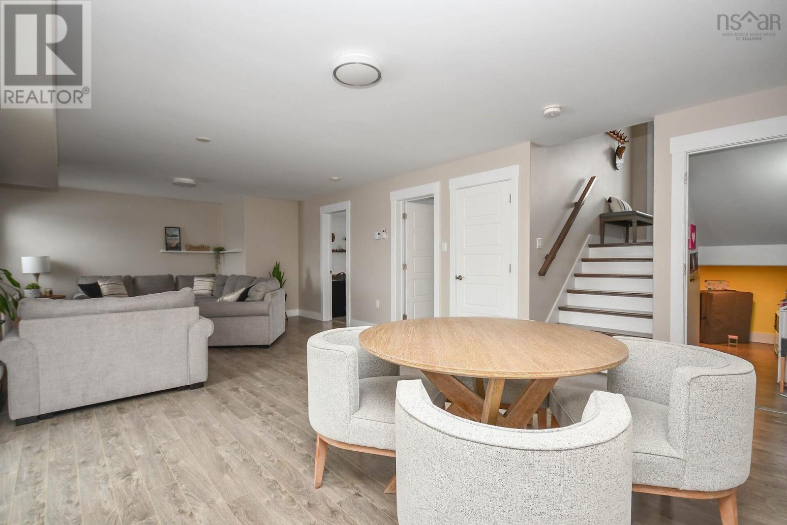 Property 26 of 50 of 44 Yew Street