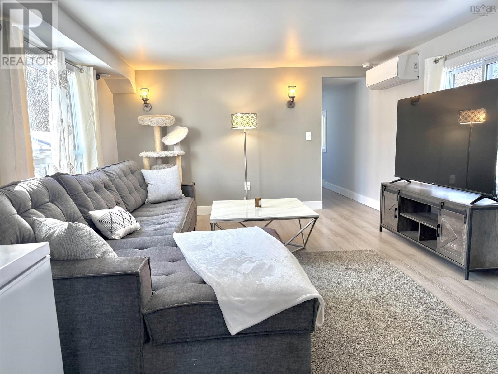 Property 12 of 30 of 11 SNOW WHITE Drive