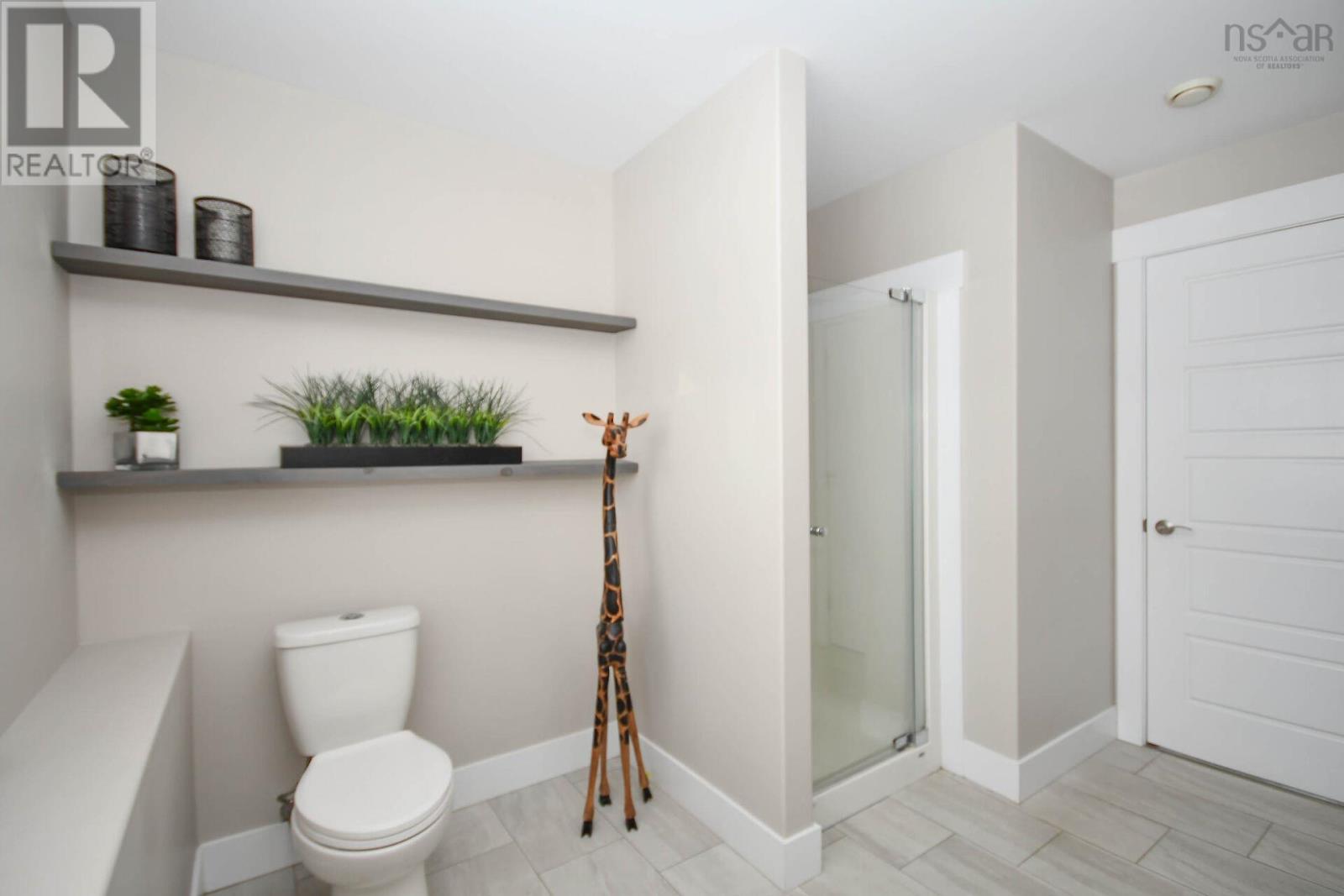 Property 28 of 50 of 44 Yew Street