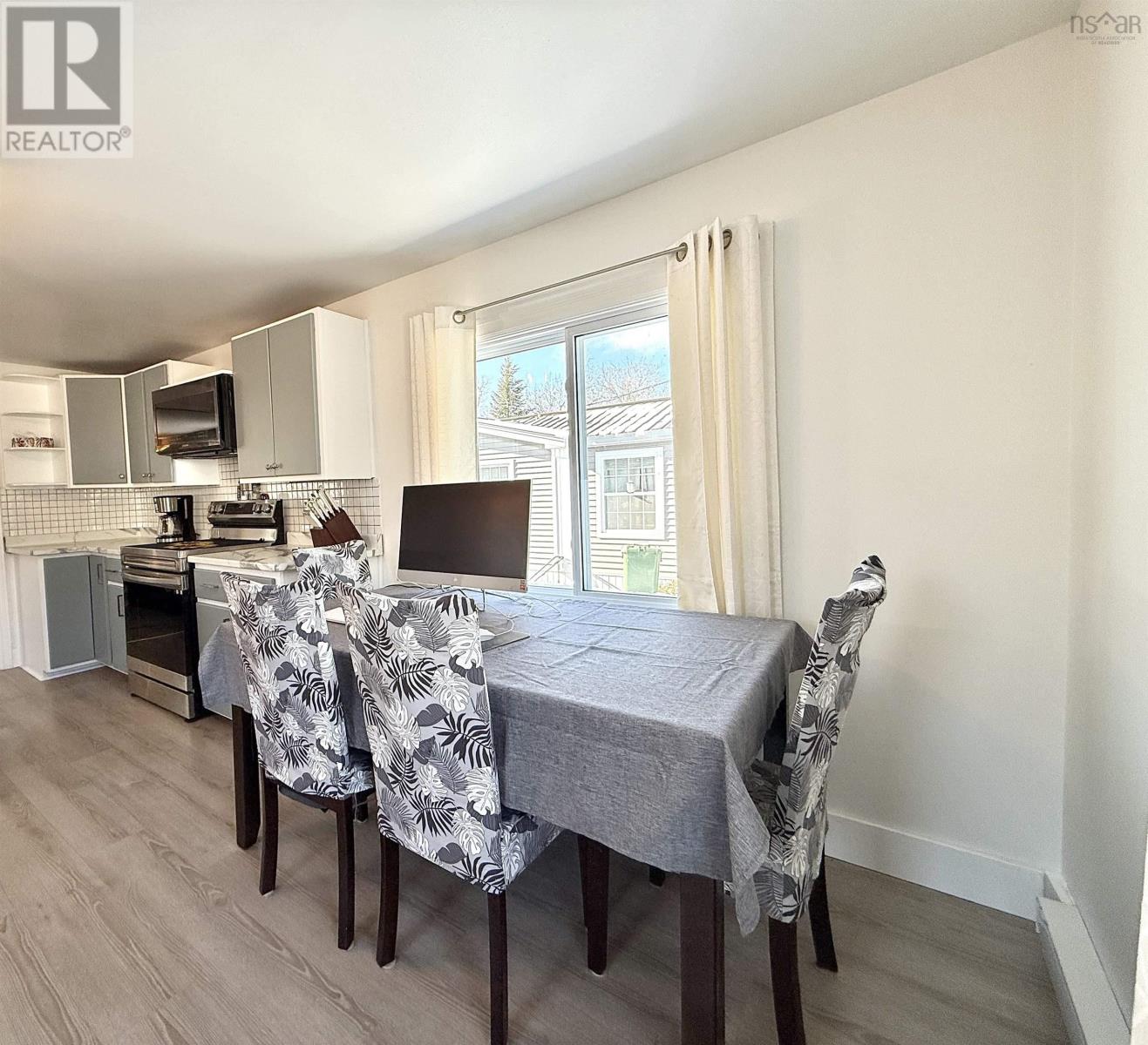 Property 8 of 30 of 11 SNOW WHITE Drive