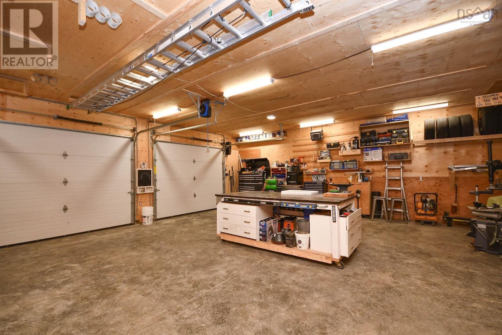 Property 32 of 50 of 44 Yew Street