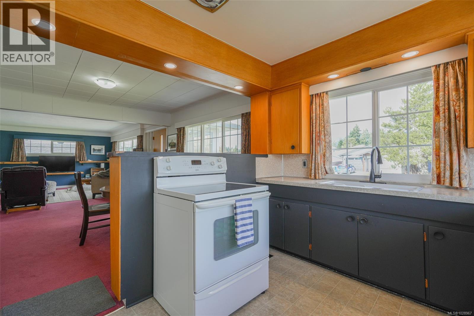 3900 Cedar St, Port Alberni