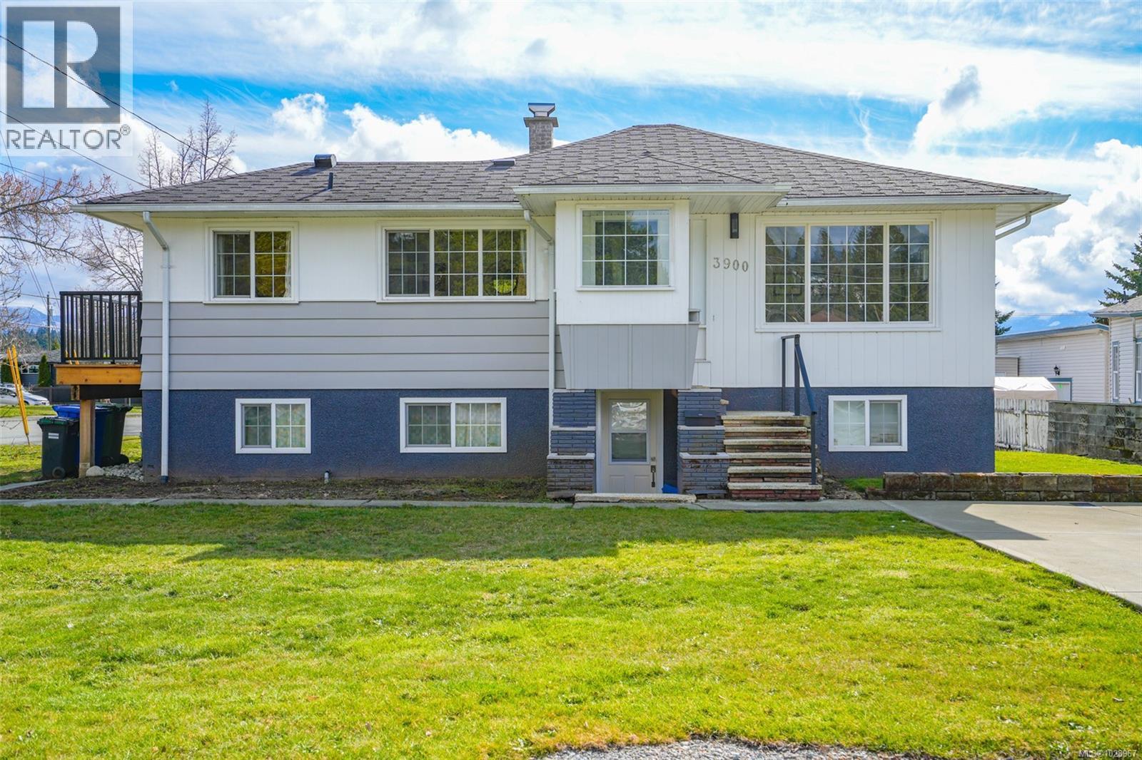 3900 Cedar St, Port Alberni