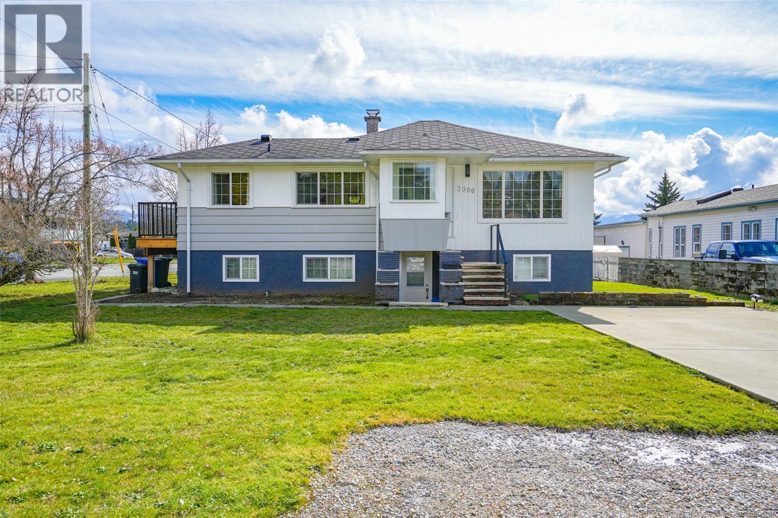 3900 Cedar St, Port Alberni