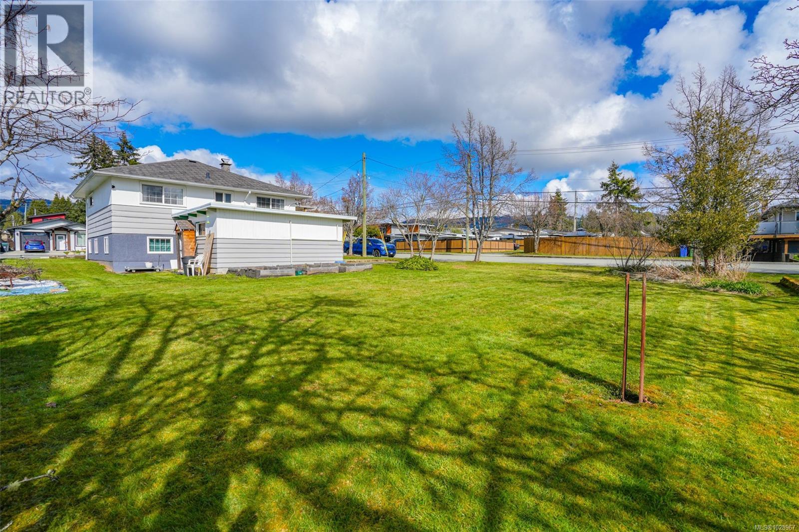 3900 Cedar St, Port Alberni