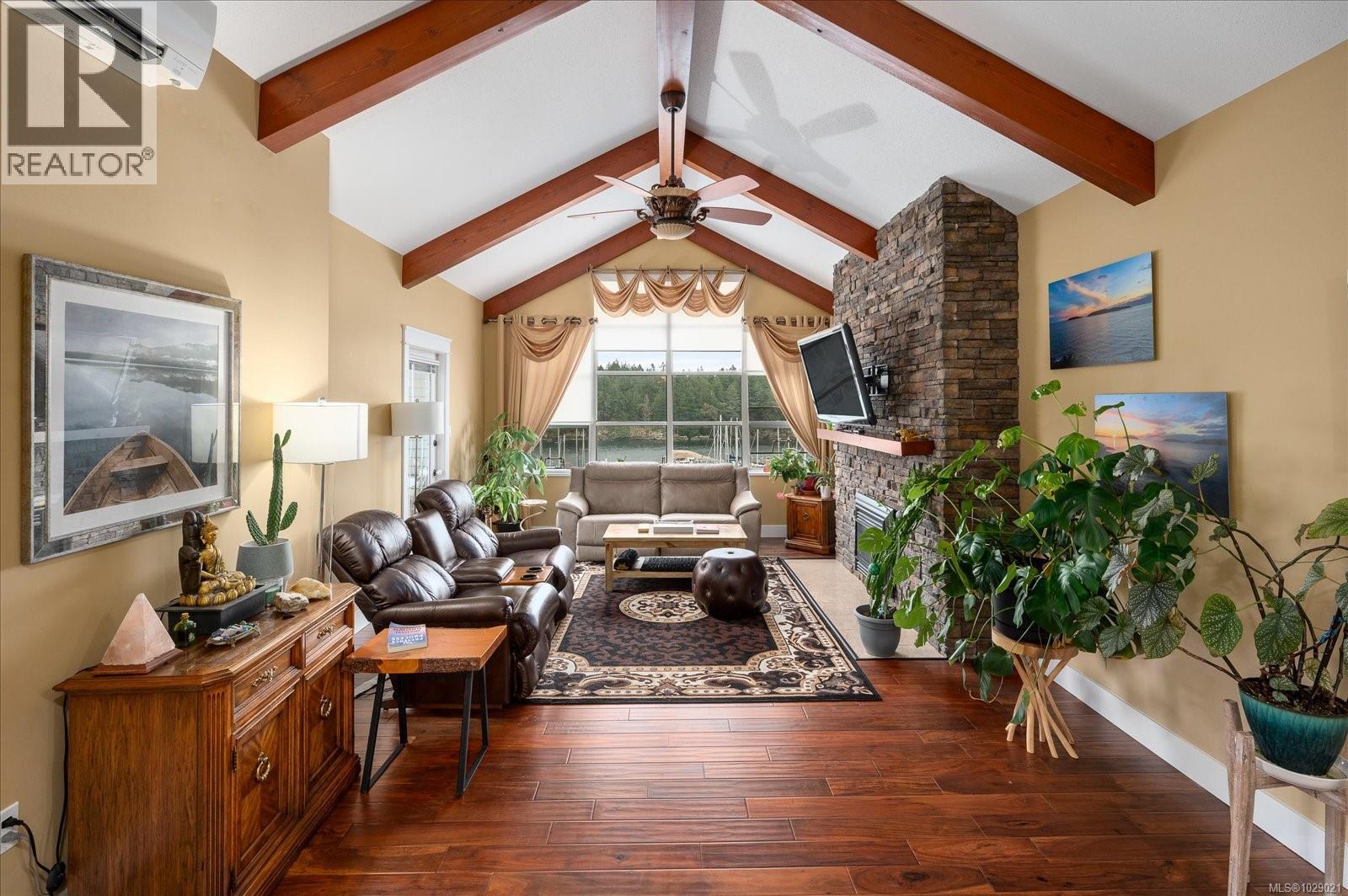 #703 540 STEWART AVE - 6