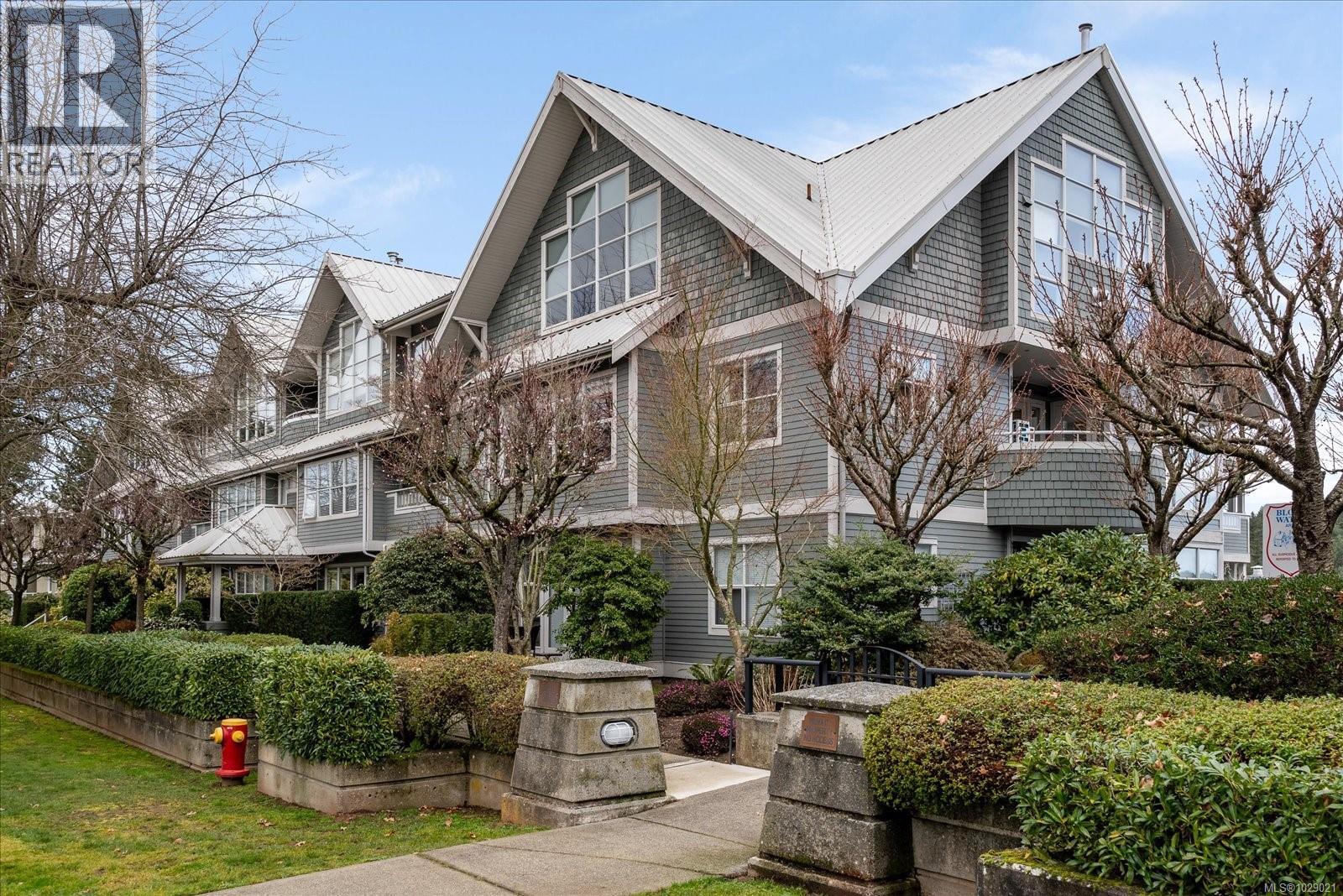 #703 540 STEWART AVE - Image 2