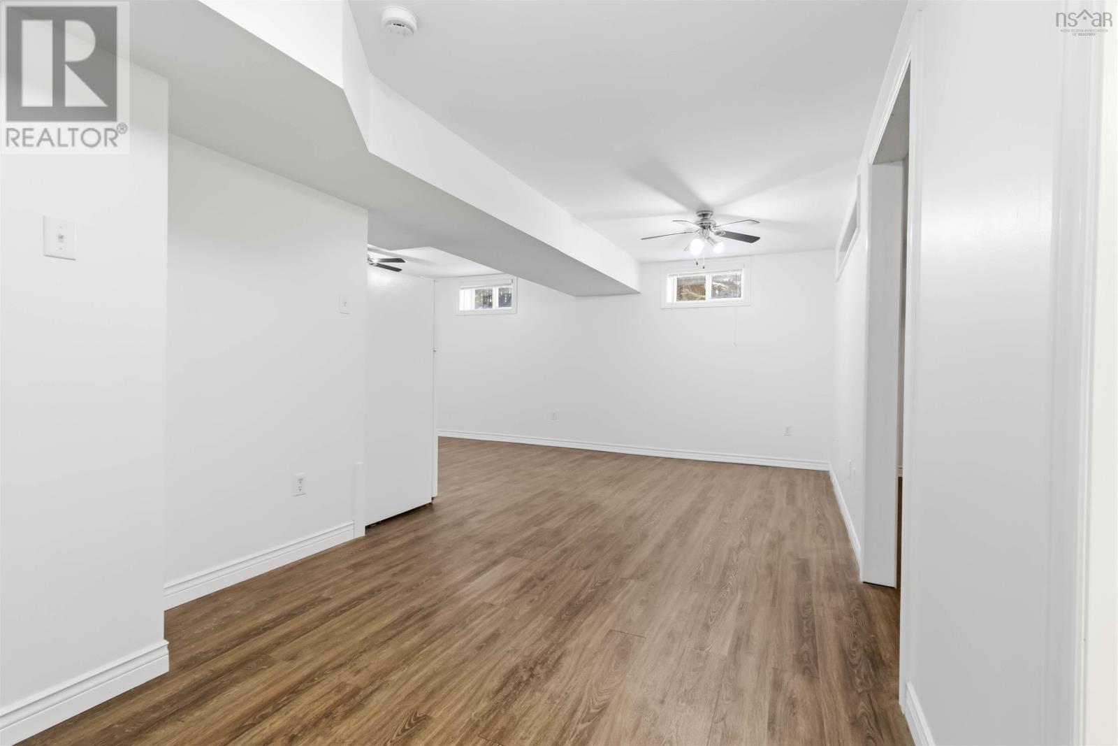 Property 29 of 49 of 15 Porterfield Drive