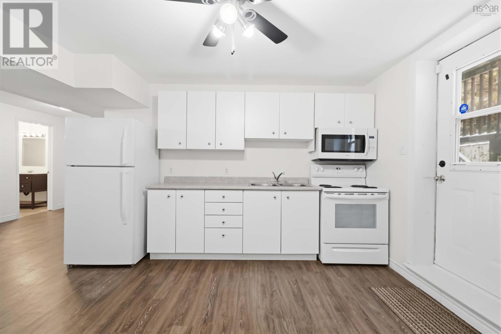 Property 32 of 49 of 15 Porterfield Drive