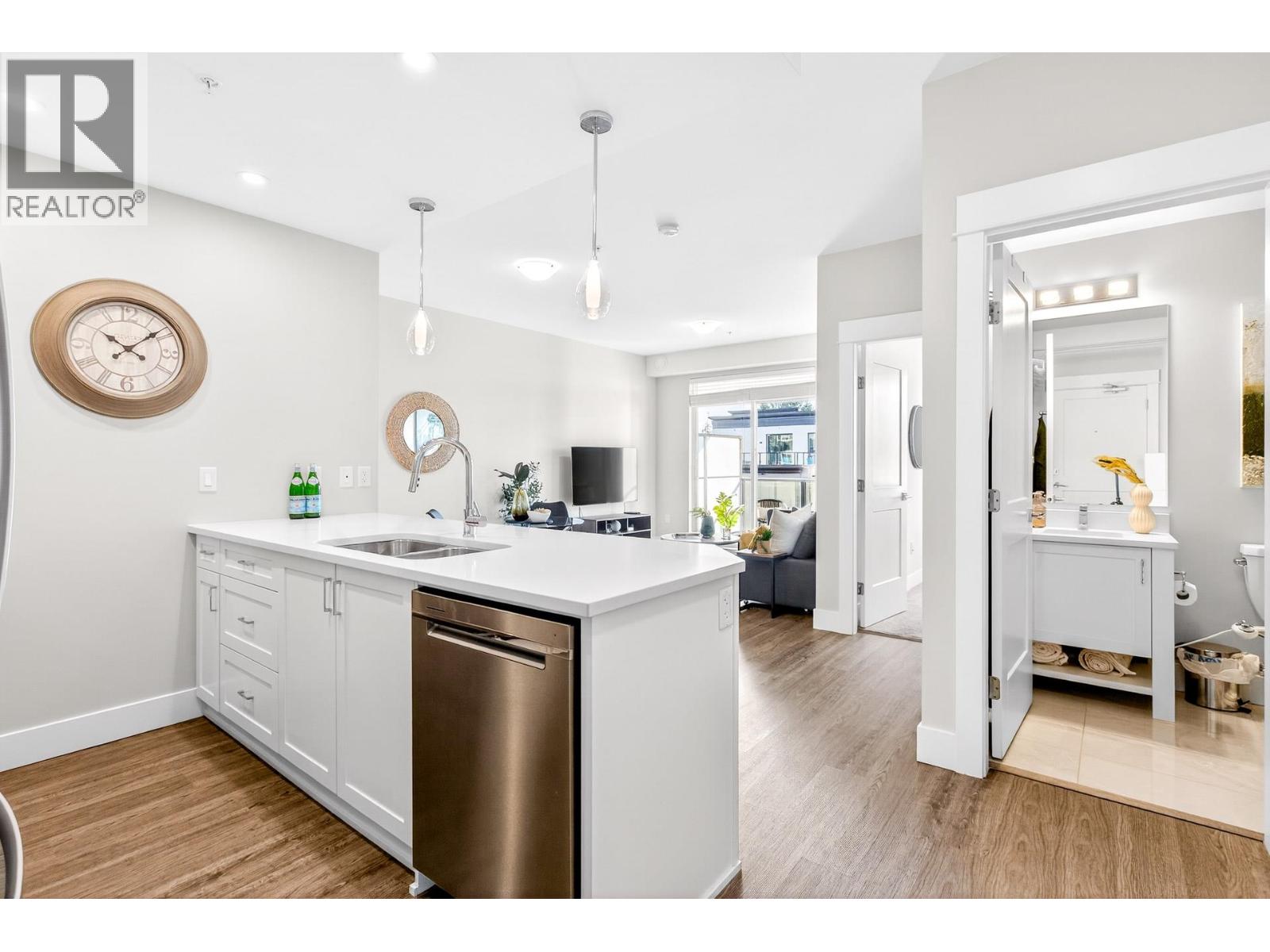 4506 2180 KELLY Avenue - photo 2