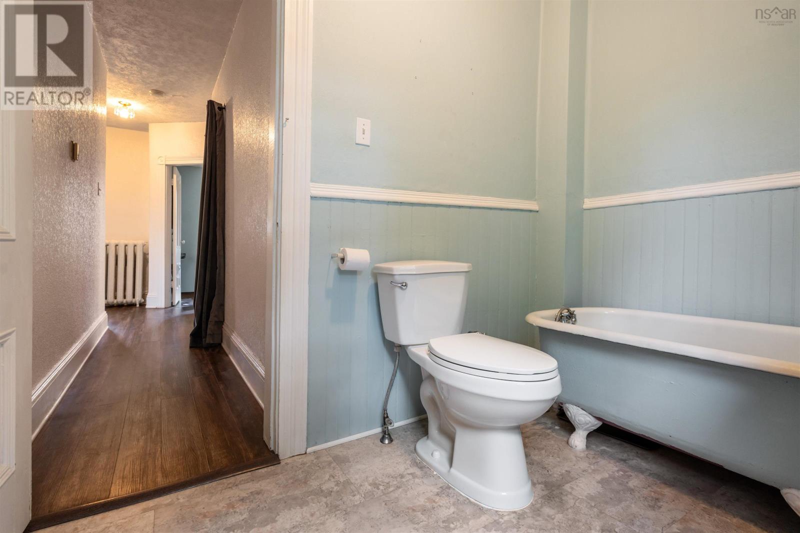 Property 41 of 42 of 45 Bell Street