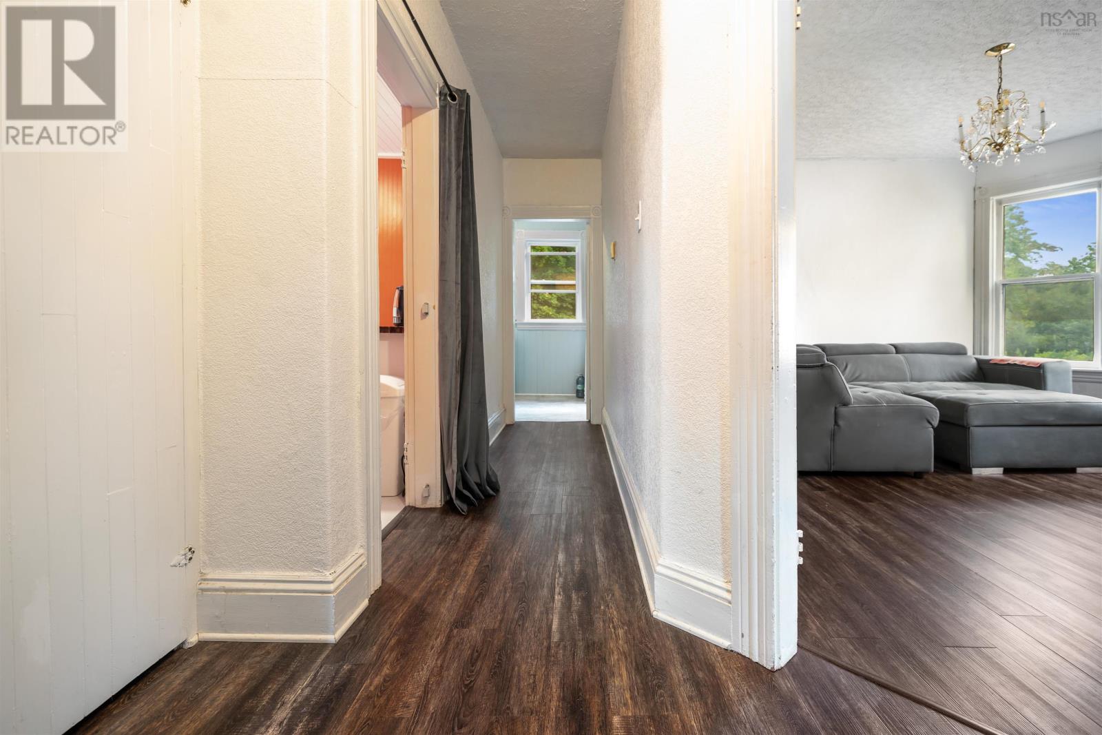 45 BELL STREET - 33