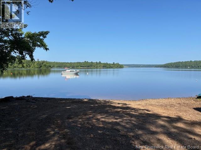 Deeded waterfront