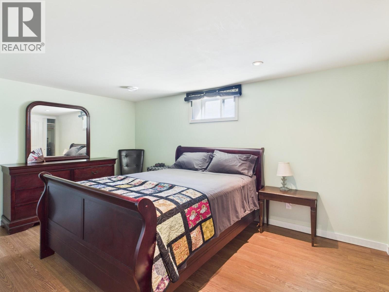 9806 Highway 97, Osoyoos