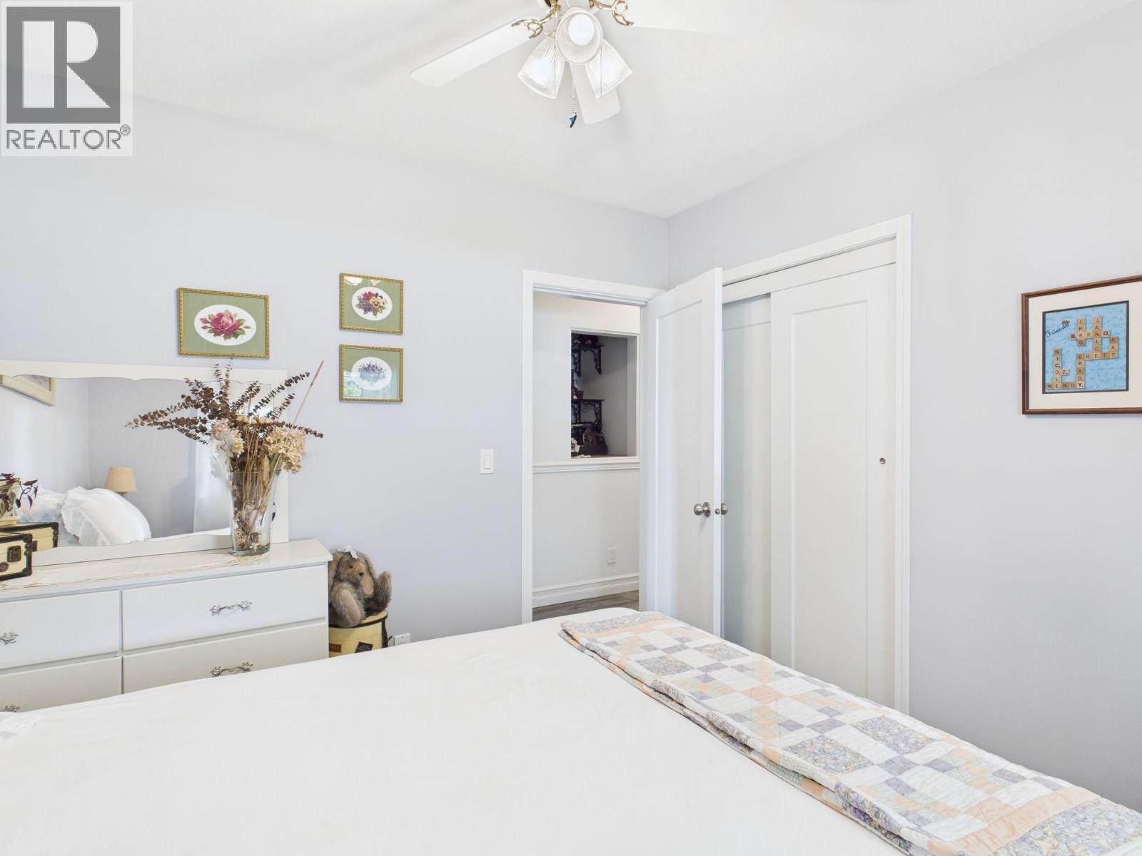 9806 Highway 97, Osoyoos