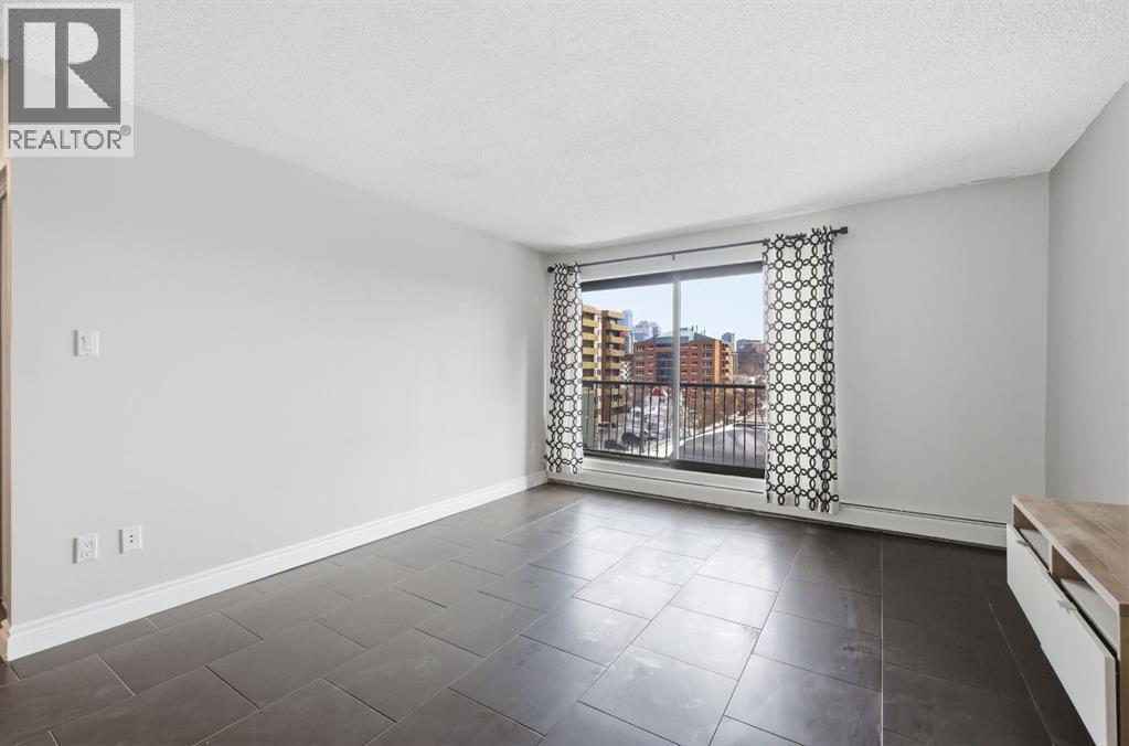 Single Family House for Sale in    Avenue SW Beltline Calgary 