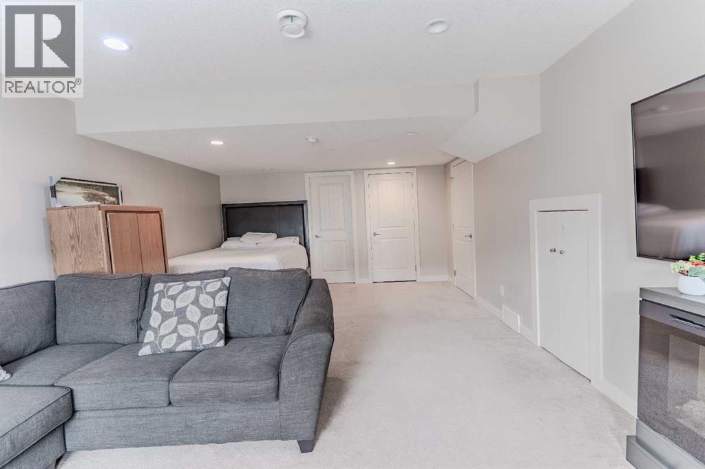 Single Family House for Sale in   Nolancrest Heights NW Nolan Hill Calgary 