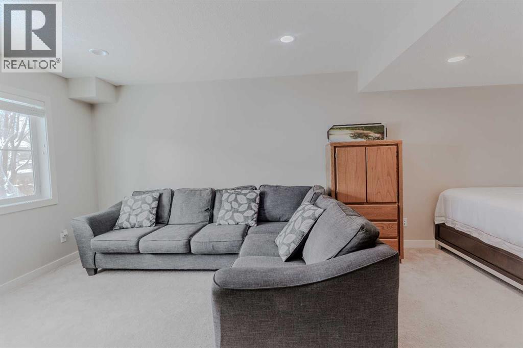 Single Family House for Sale in   Nolancrest Heights NW Nolan Hill Calgary 