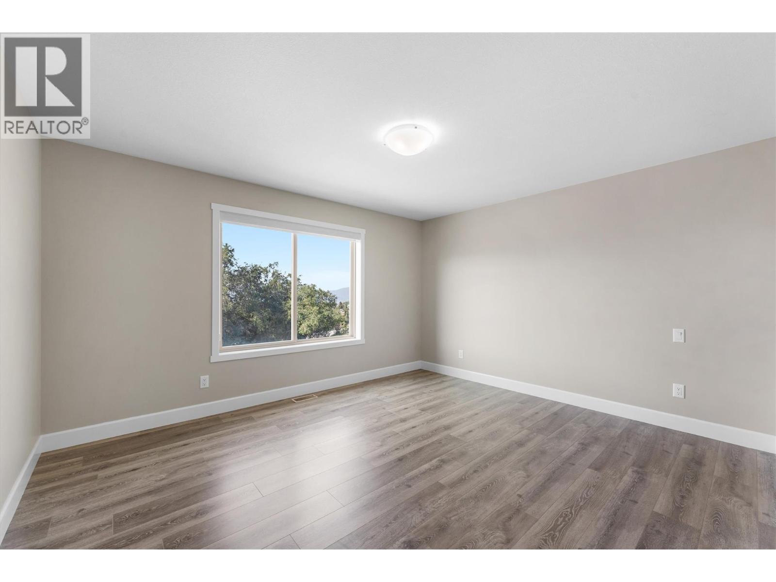 5 1342 Shaunna Road, Kelowna