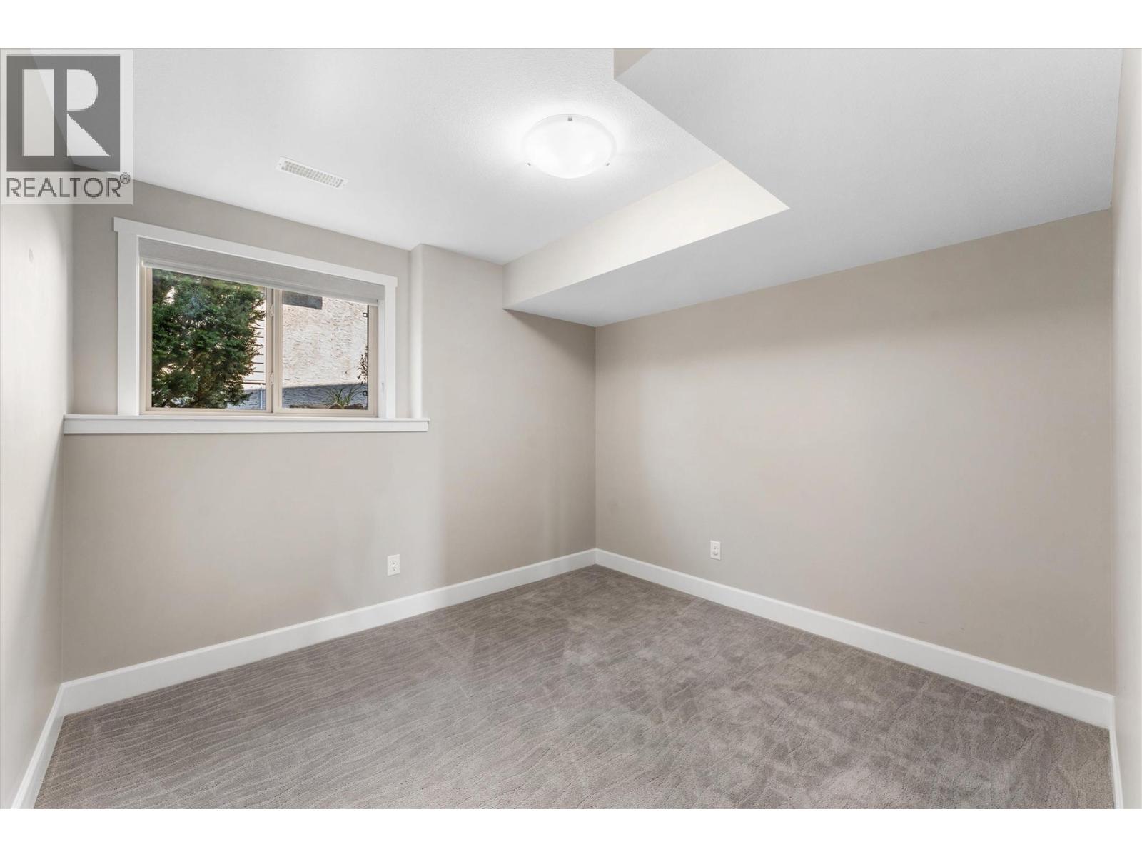 5 1342 Shaunna Road, Kelowna