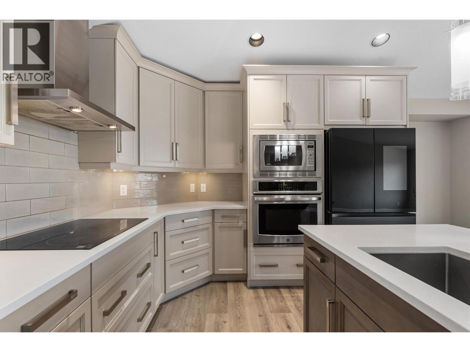 5 1342 Shaunna Road, Kelowna