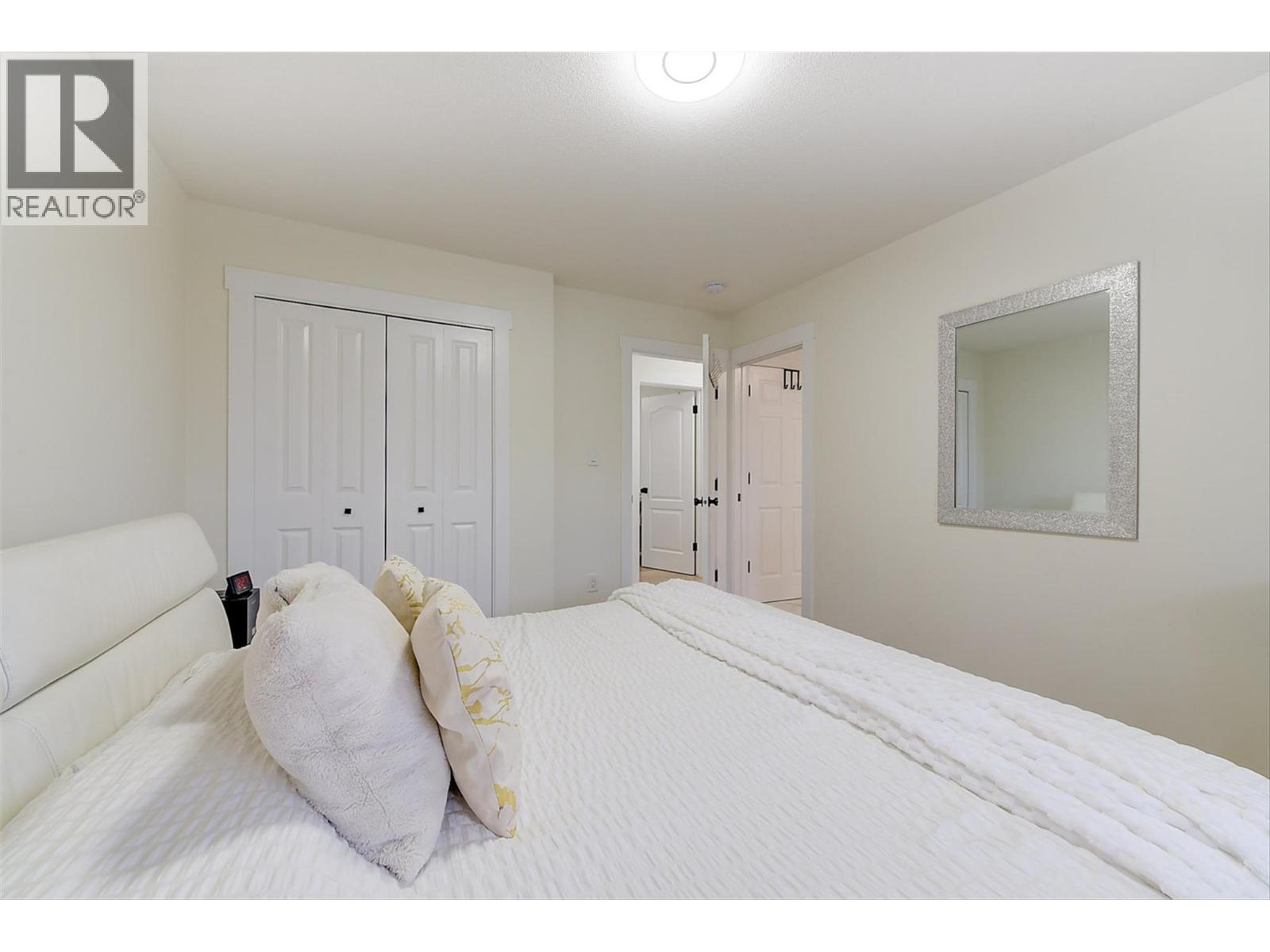  6178 Lipsett Avenue, Peachland