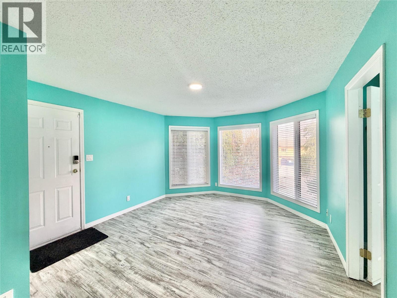 5814 OLEANDER Drive, Osoyoos