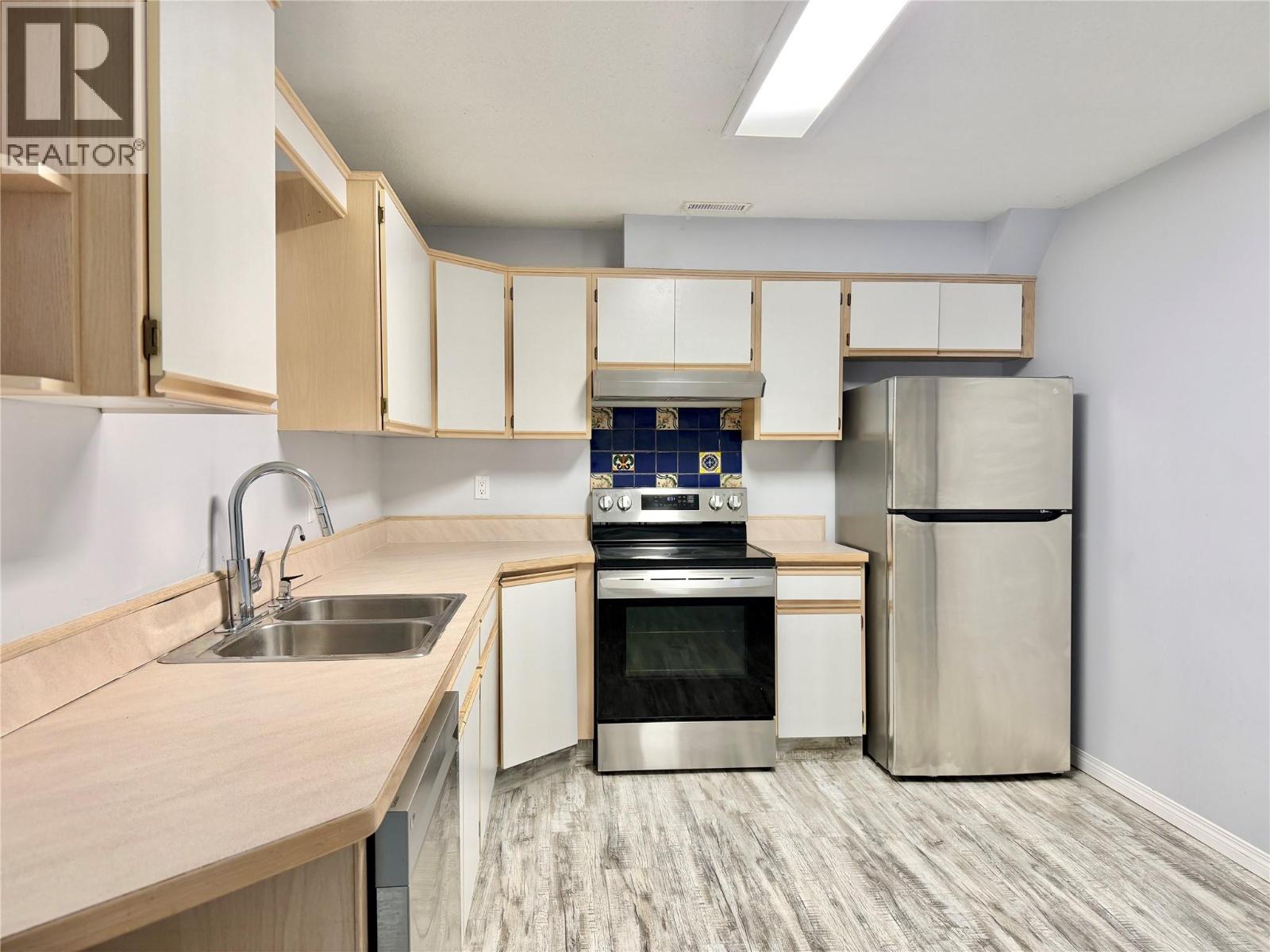 5814 OLEANDER Drive, Osoyoos