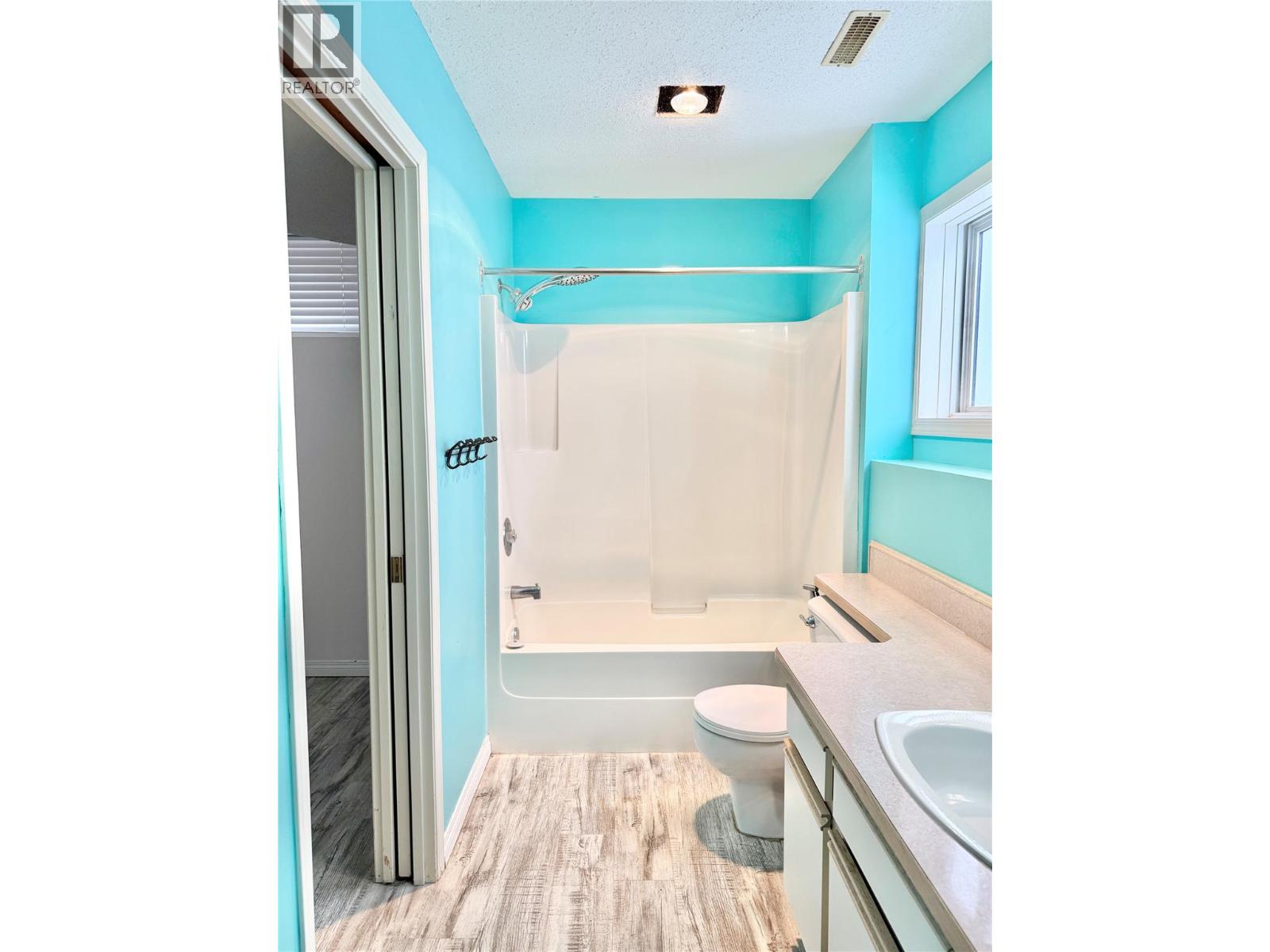 5814 OLEANDER Drive, Osoyoos