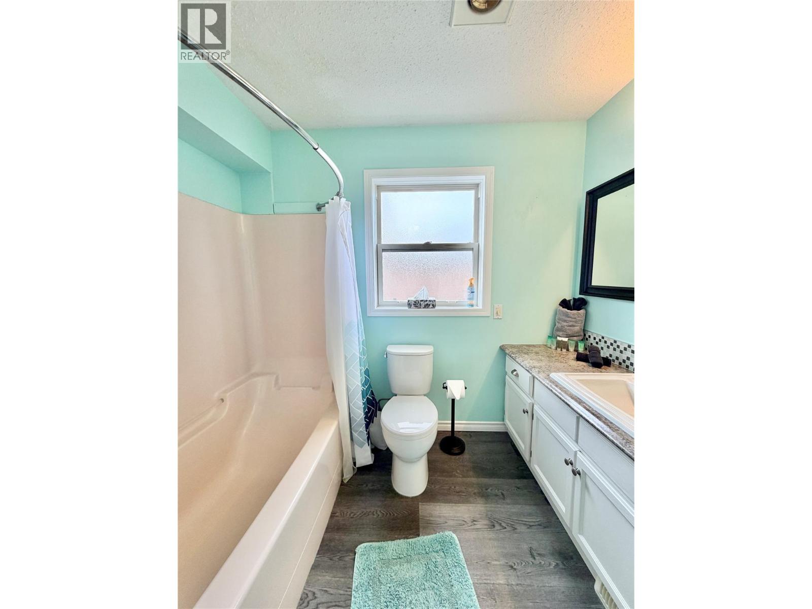 5814 OLEANDER Drive, Osoyoos