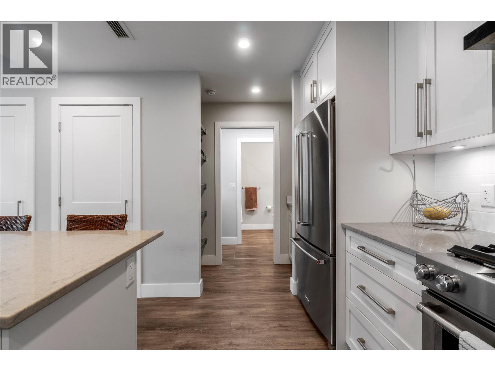 121 Harbourfront Drive NE Unit# 1, Salmon Arm