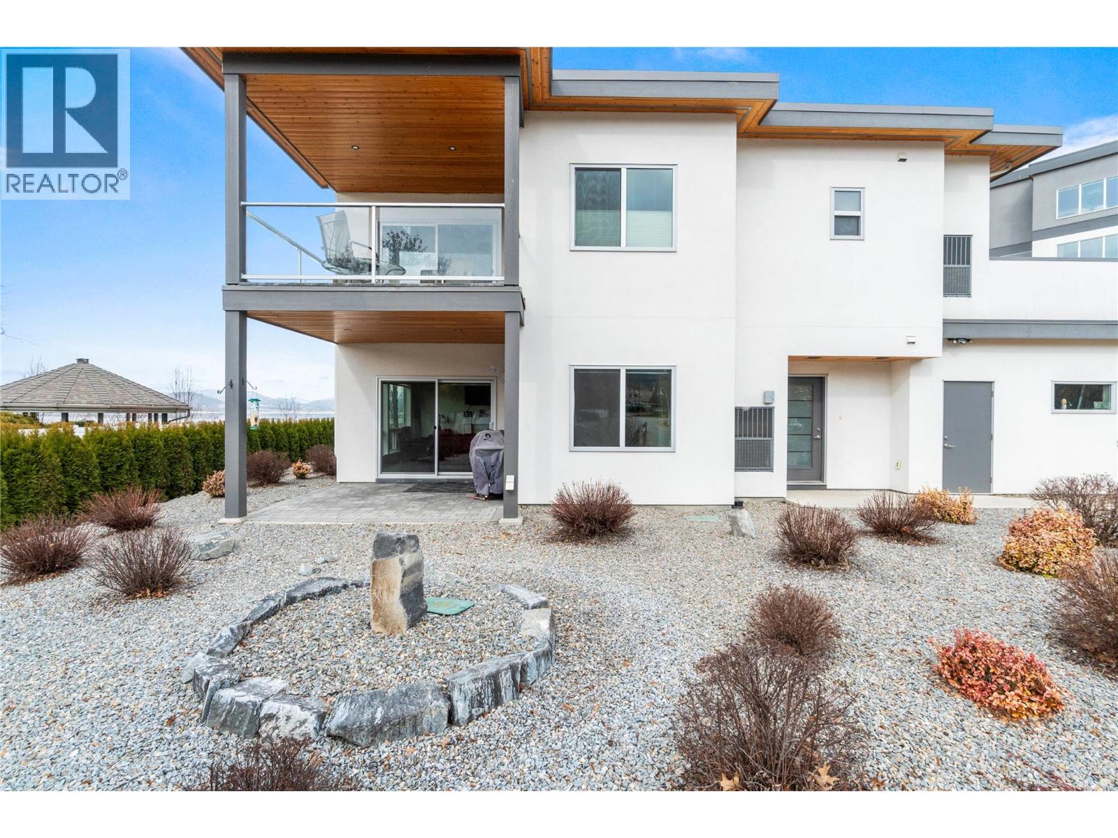 121 Harbourfront Drive NE Unit# 1, Salmon Arm