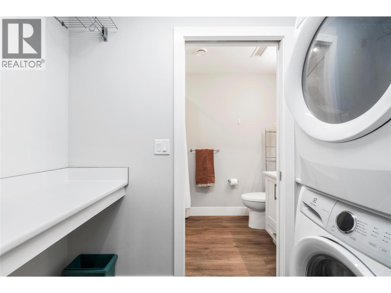 121 Harbourfront Drive NE Unit# 1, Salmon Arm