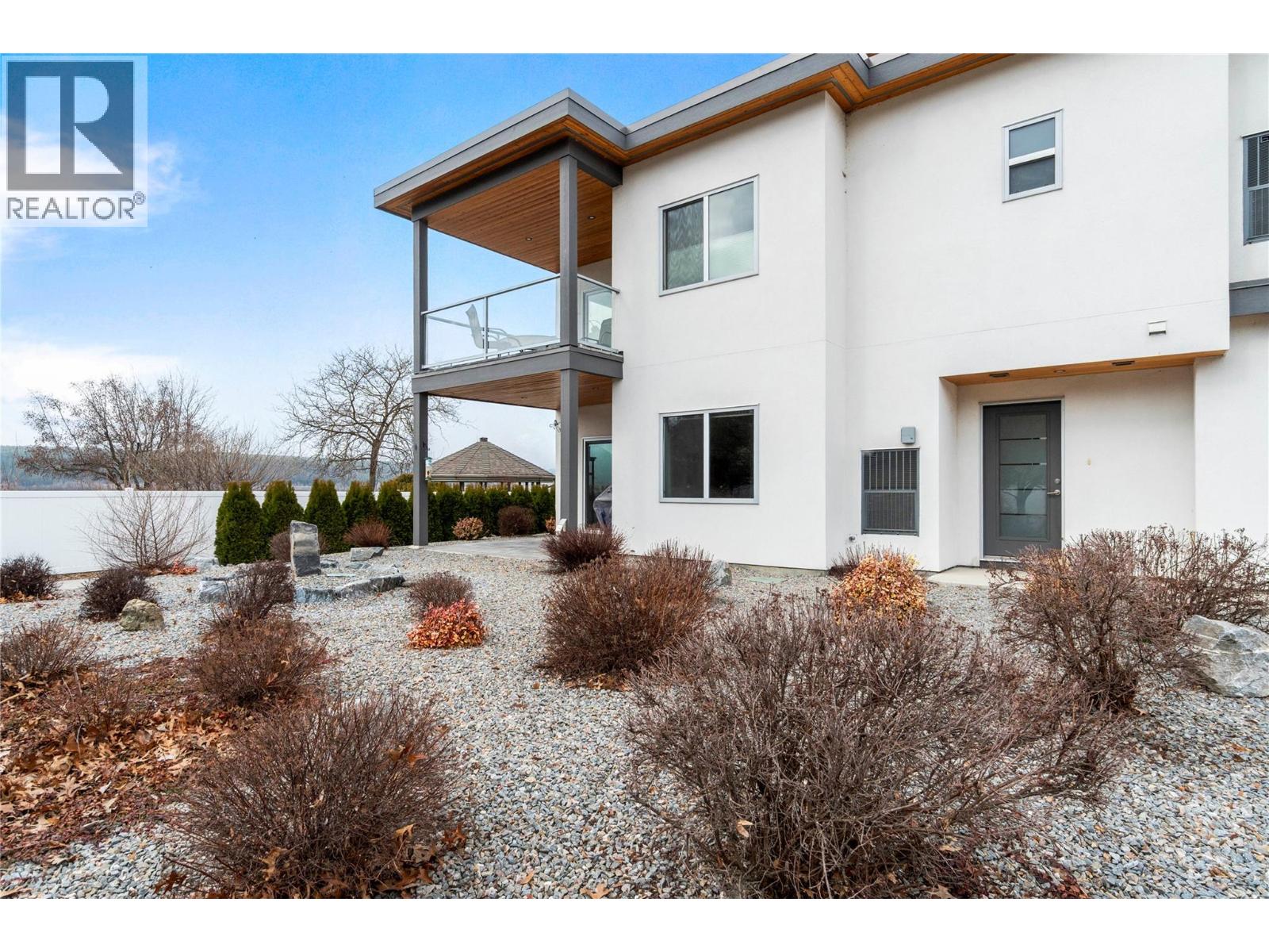 121 Harbourfront Drive NE Unit# 1, Salmon Arm