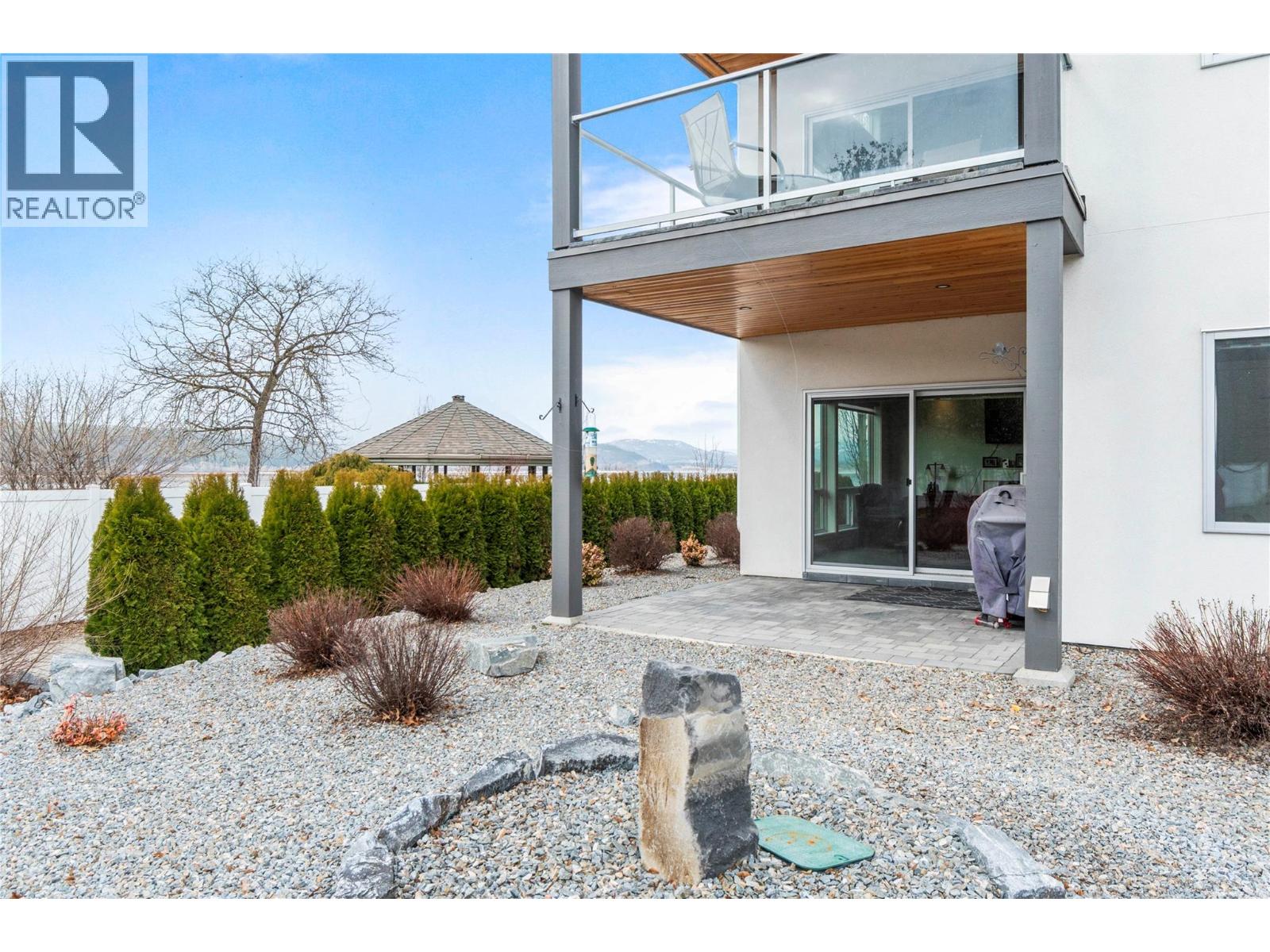 121 Harbourfront Drive NE Unit# 1, Salmon Arm