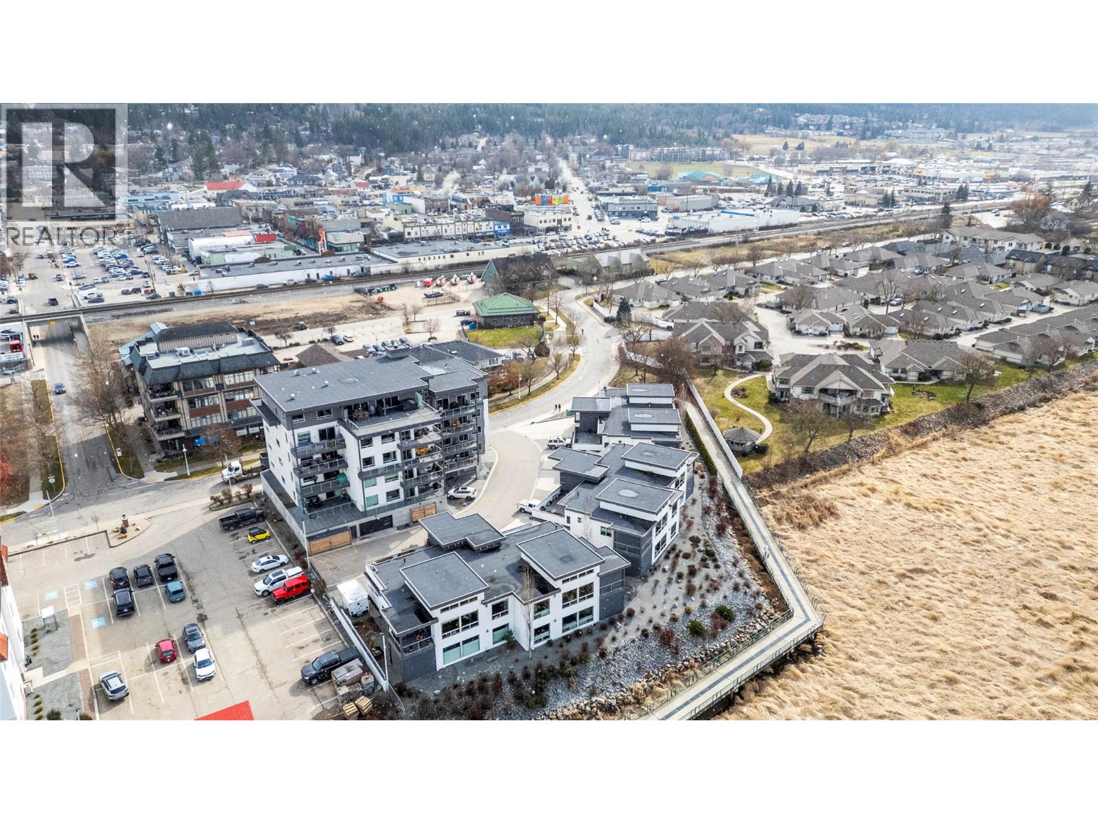 121 Harbourfront Drive NE Unit# 1, Salmon Arm