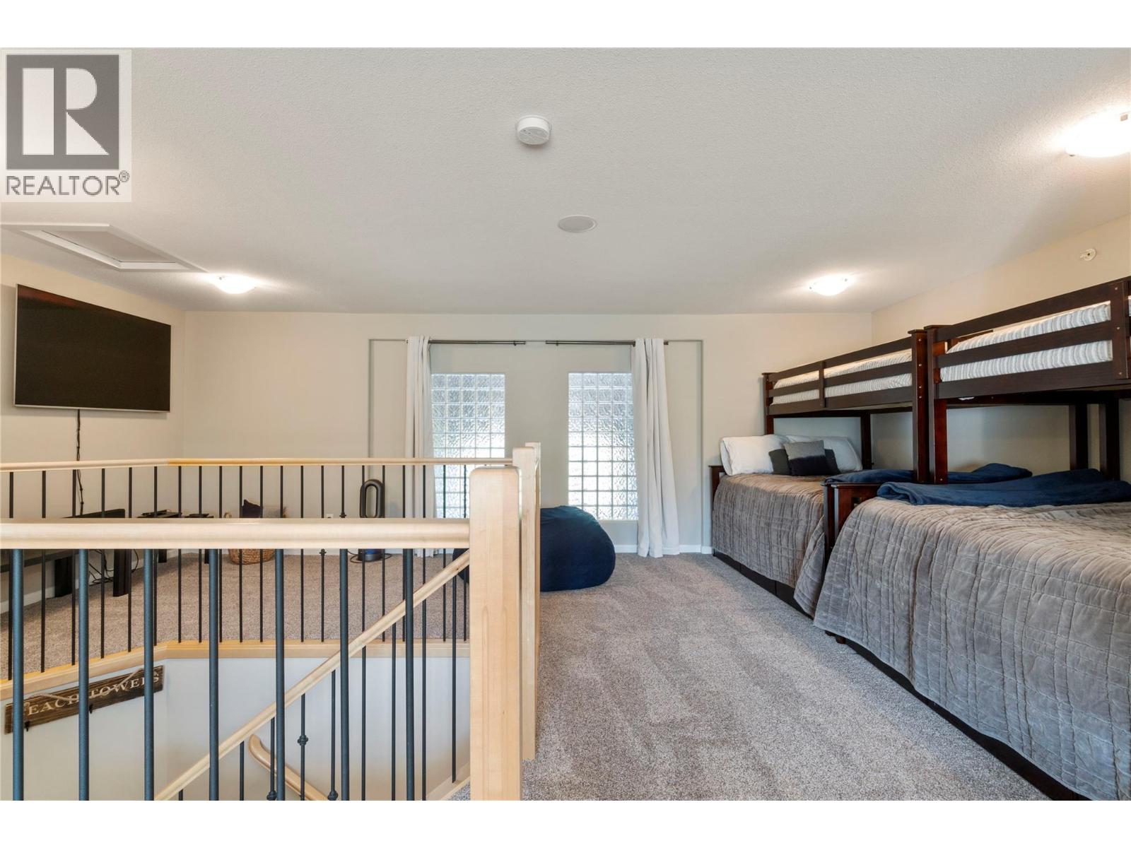 1130 Riverside Avenue Unit# 3, Sicamous