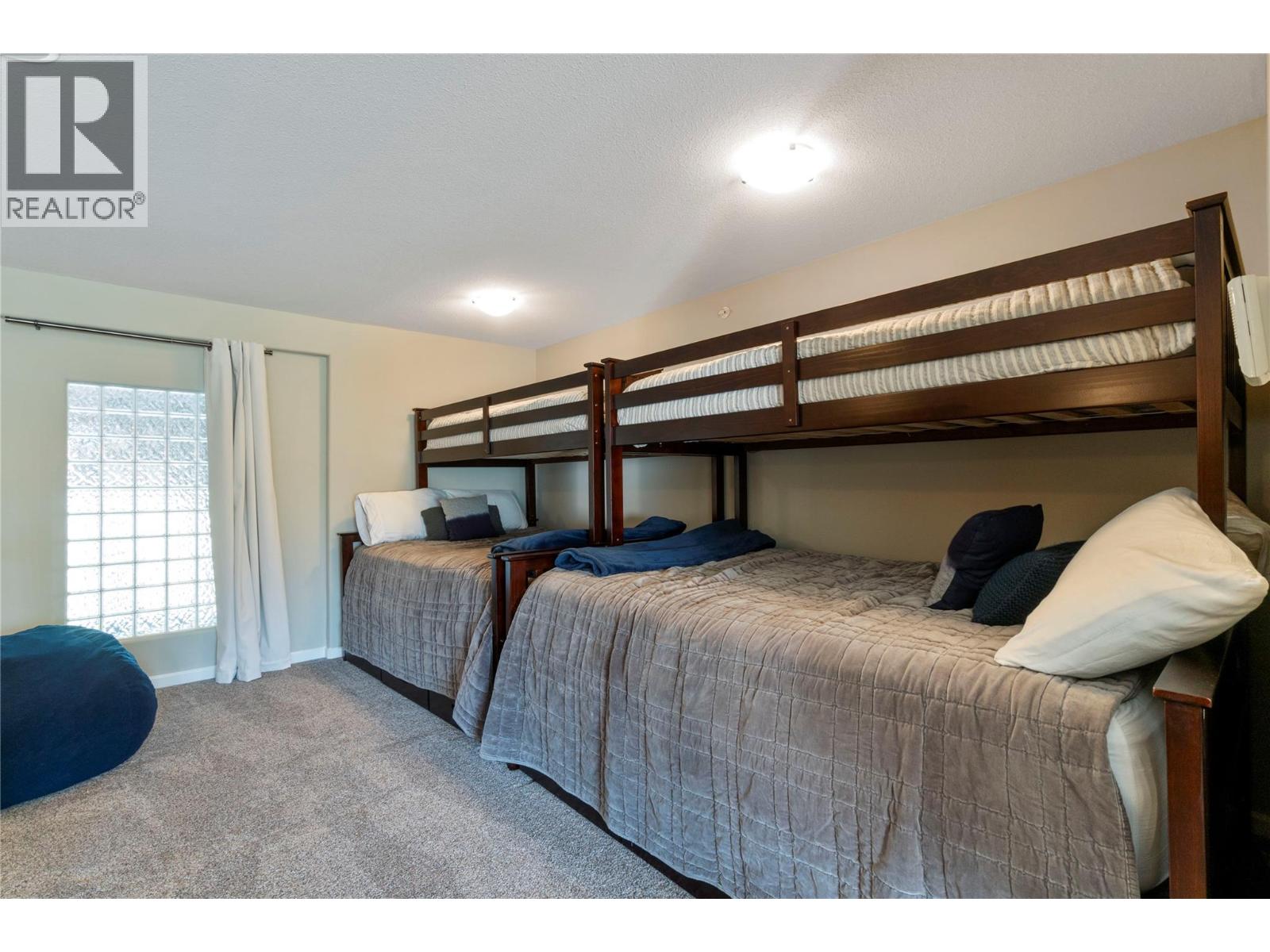 1130 Riverside Avenue Unit# 3, Sicamous