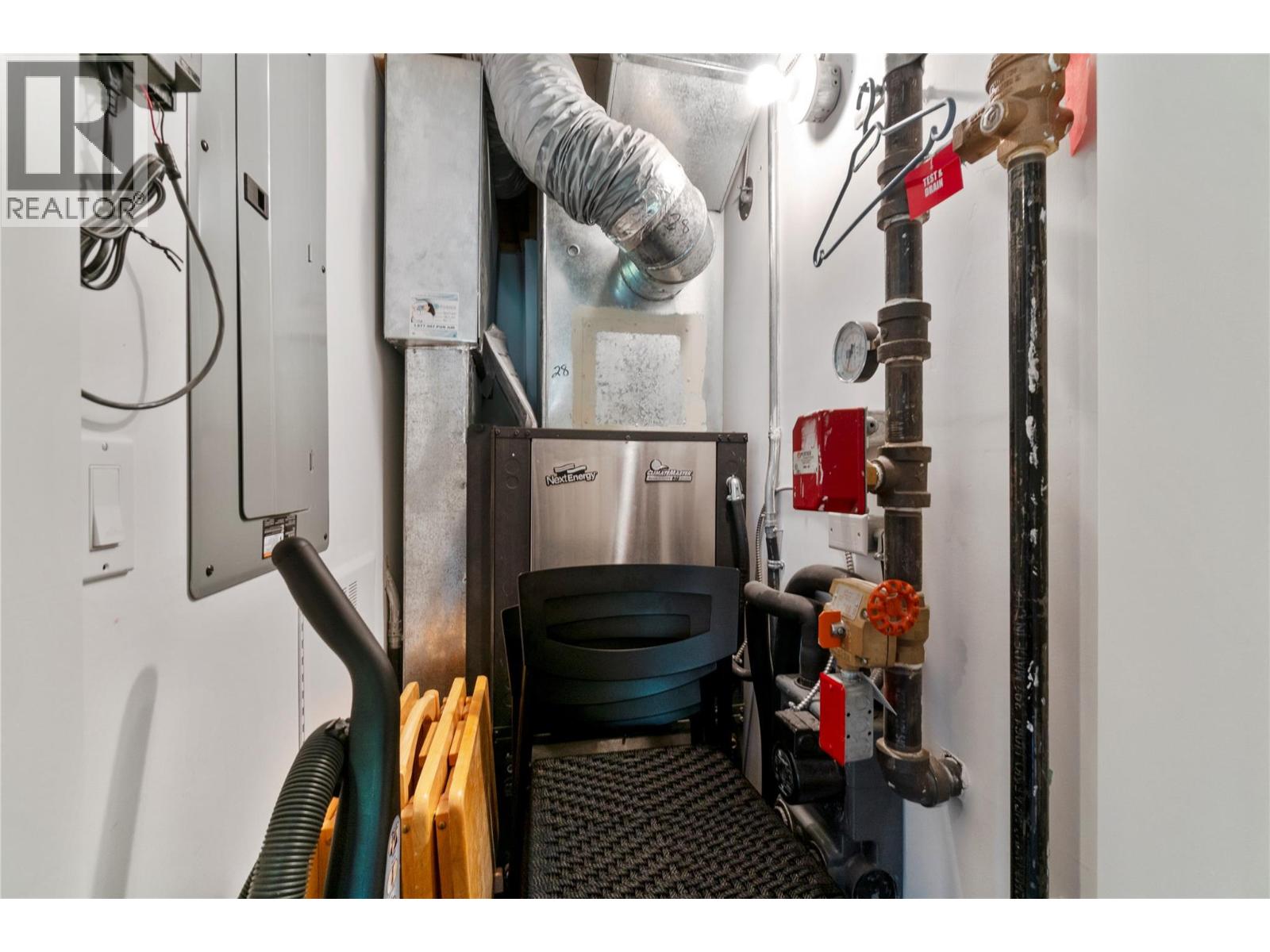 1130 Riverside Avenue Unit# 3, Sicamous