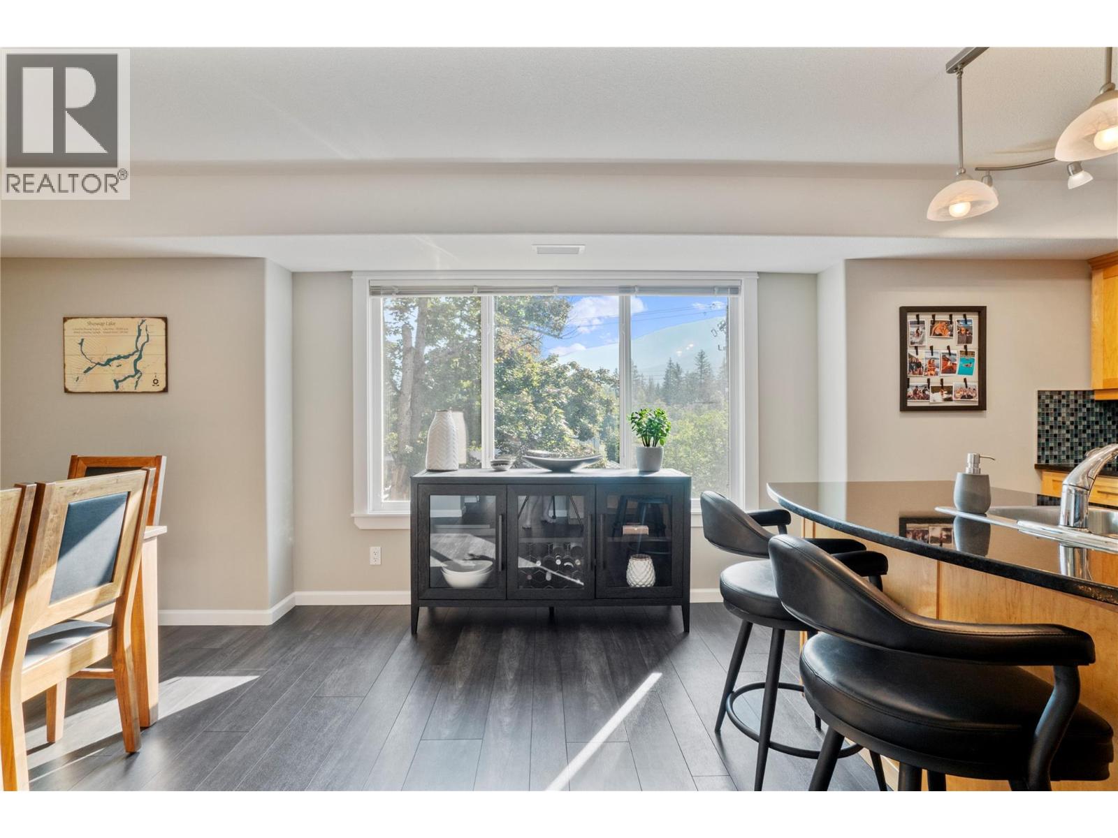 1130 Riverside Avenue Unit# 3, Sicamous