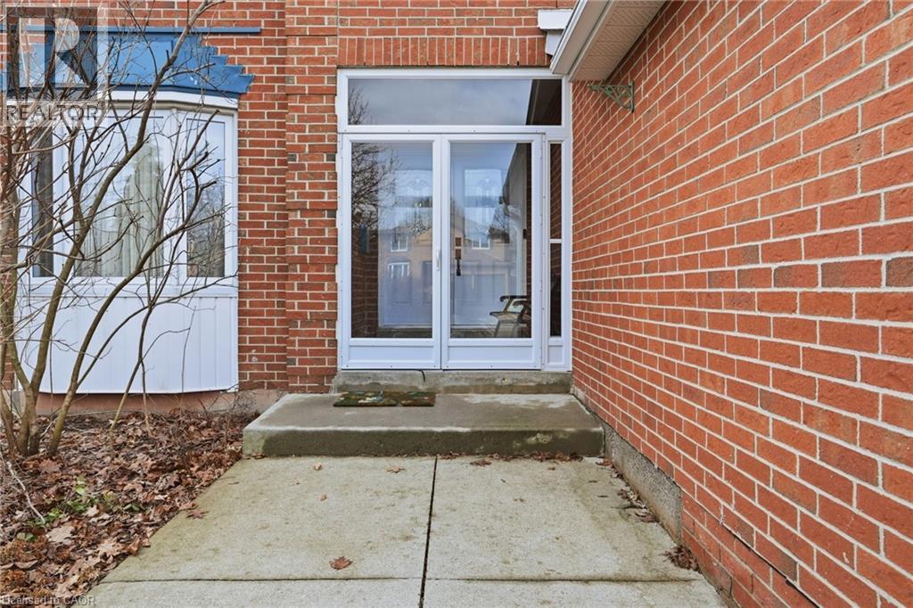 3192 COLEBROOK Court - 3