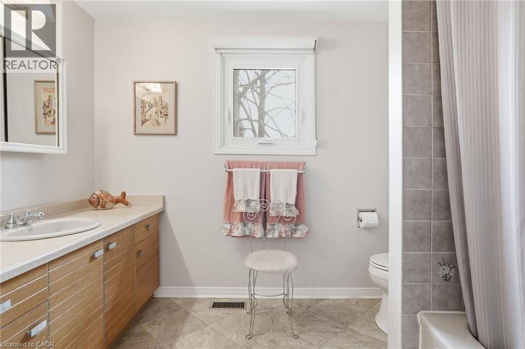 3192 COLEBROOK Court, Mississauga, Ontario, L5N3E2 — Photo 40