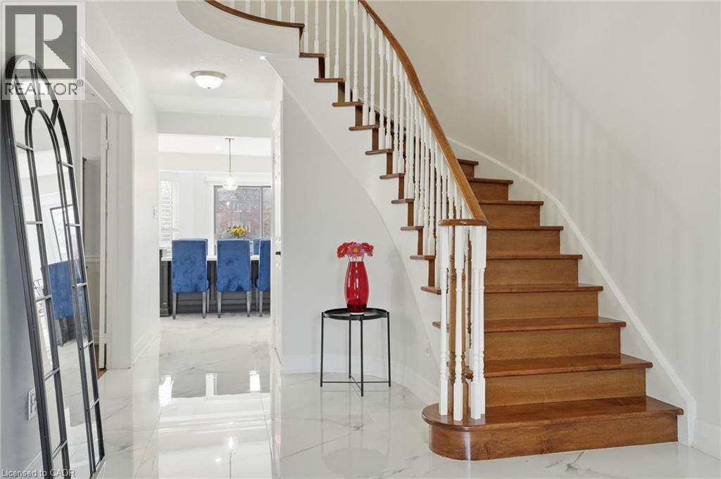3192 COLEBROOK Court - 8