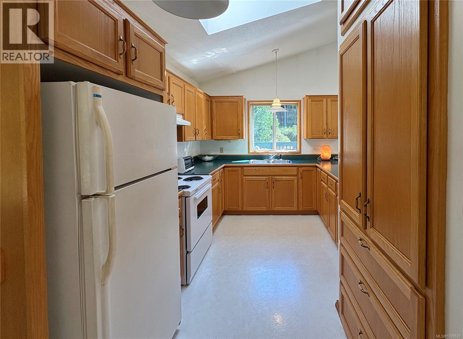 1655 Baikie Rd - 9