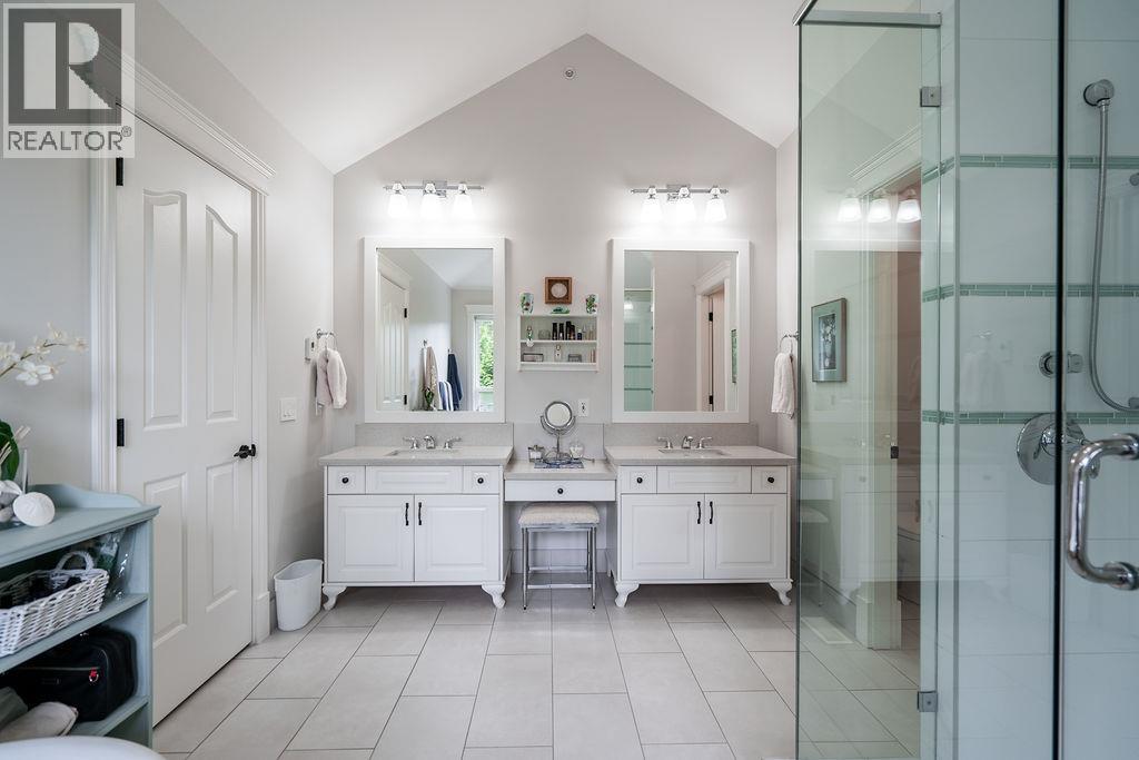 136 DEERVIEW LANE, Anmore