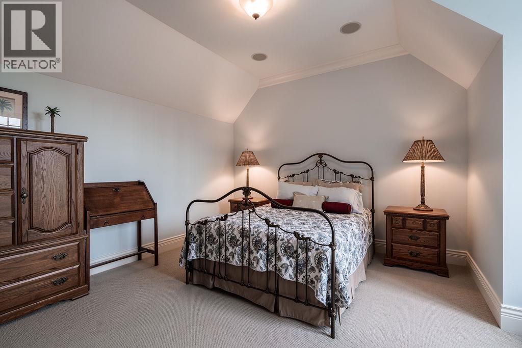 136 DEERVIEW LANE, Anmore