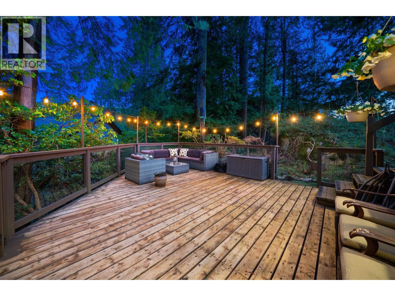 1616 ROXBURY ROAD, North Vancouver