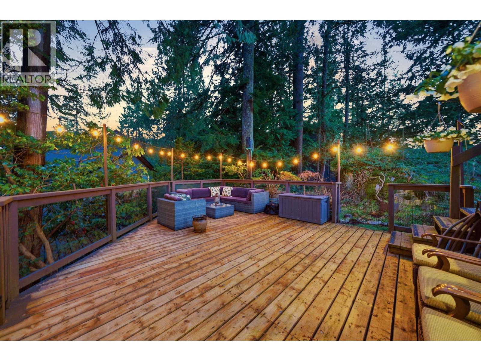 1616 ROXBURY ROAD, North Vancouver