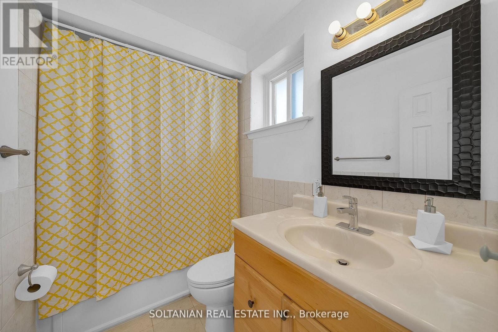 158 HILDA AVENUE - 29