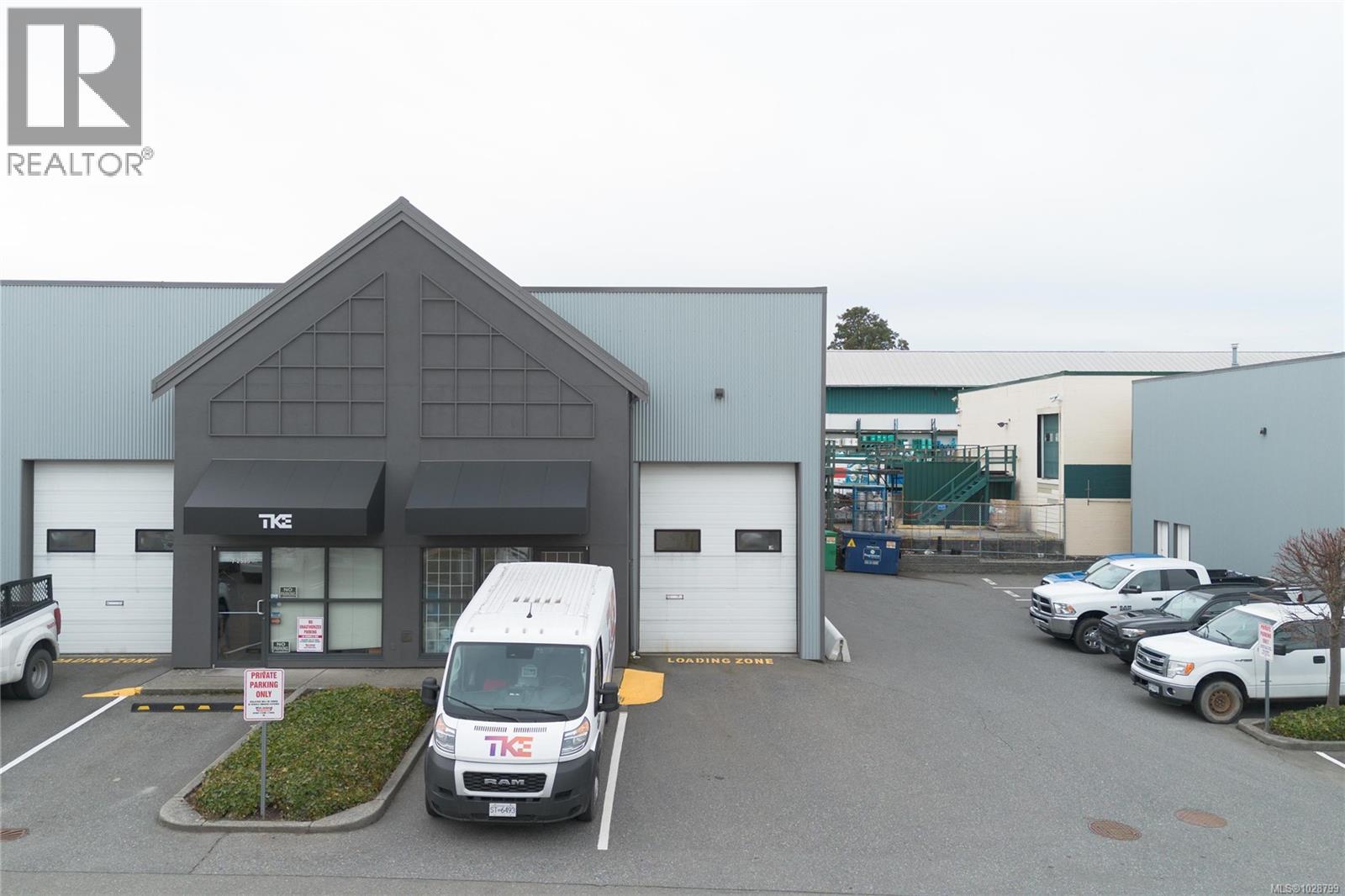 6 2535 McCullough Rd, Nanaimo — photo 2